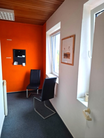 Vermietete Bürofläche und Singlewohnung in Zentrumslage - Teeküche (34943)