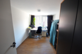 Wohnzimmer/ Büro - Wohnen in der Innenstadt! 2 Zimmer-Wohnung in der Nachbarschaft zum Marktplatz!