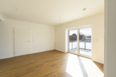 Wohnraum - Lichtdurchflutete 3-Zimmer-Dachgeschosswohnung – Neubau in Top-Zentrumslage