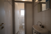 Repräsentative Gewerbeimmobilie mit Entwicklungspotenzial nahe Klinikneubau & Gewerbepark! - Damen WC EG