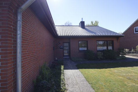 Charmante Erdgeschoss-Wohnung in stadtnaher Wohnlage – ideal für Singles - Außenansicht (42933)