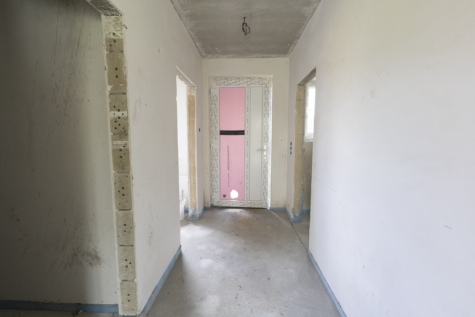 Neubau Doppelhaushälfte in ruhiger Sackgassenlage in Warsingsfehn - Eingangsbereich (42803)