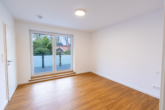 Schlafzimmer - Helle 2-Zimmer-Wohnung in Top-Zustand – direkt im Herzen der Stadt