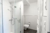 Badezimmer - Helle 2-Zimmer-Wohnung in Top-Zustand – direkt im Herzen der Stadt