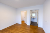 Schlafzimmer - Helle 2-Zimmer-Wohnung in Top-Zustand – direkt im Herzen der Stadt