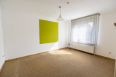 Zimmer EG - Einfamilienhaus mit Entwicklungspotential in begehrter Wohnlage!