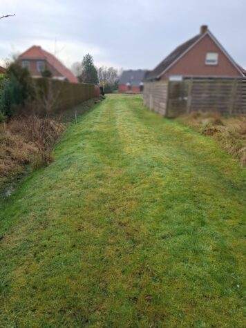 Grünland in 26802 Moormerland-Jheringsfehn - Zuwegung (30082)