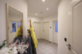 Eingangsbereich - Neuwertige 2-Zimmer Erdgeschosswohnung mit Terrasse und Garten