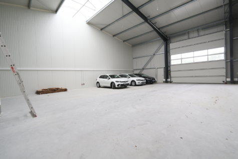 Moderne Lagerfläche im Gewerbegebiet Schirum zu vermieten - Halle (42966)