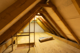 Dachboden - Barrierearmes Wohnen in der Wittmunder Innenstadt – 2-Zimmer-Wohnung mit Loggia