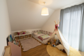 Kinderzimmer OG - Attraktive Doppelhaushälfte in begehrter Lage von Wittmund
