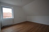 Renovierte Doppelhaushälfte in zentraler Wohnlage von Aurich! - Schlafzimmer