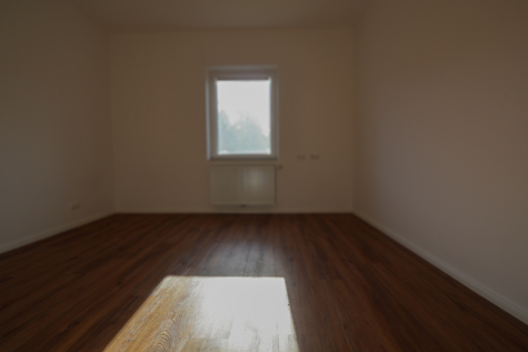 Renovierte Doppelhaushälfte in zentraler Wohnlage von Aurich! - Arbeitszimmer (39819)