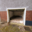 Garage, geöffnetes Tor - Zentralgelegene Garage, in Realschul-Nähe zu vermieten
