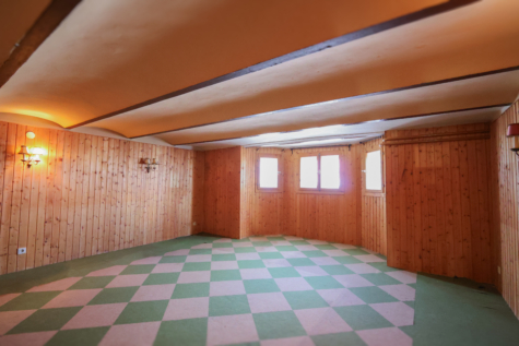 Zahlreiche Nutzungsmöglichkeiten – Wohn- und/oder Gewerbeobjekt in stadtnaher Wohnlage von Aurich! - Partyraum - Keller (34824)