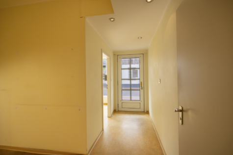 Zentrale Gewerbefläche mit verschiedenen Nutzungsmöglichkeiten - Eingangbereich (42957)