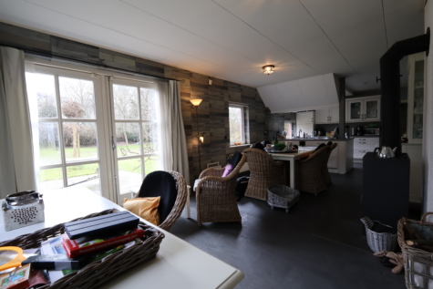 Naturliebhaber aufgepasst! Charmantes Einfamilienhaus in idyllischer Lage von Jheringsfehn - Koch-/Essbereich (34604)