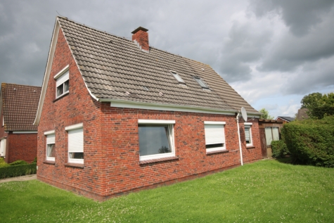 Neuer Preis! Einfamilienhaus mit Potenzial in Jemgum - Seitenansicht (35335)