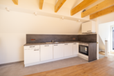 Wohnküche - Kernsanierte, stilvolle Maisonettewohnung für Singles in der Auricher Fußgängerzone