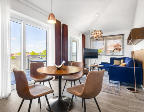 Voll ausgestattetes, luxuriöses Penthouse mit Urlaubsflair und Weitblick - Wohnen/Essen/Kochen (43034)