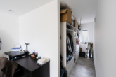Schlafzimmer - Neuwertige Erdgeschosswohnung mit Terrasse – in zentraler Wohnlage von Aurich