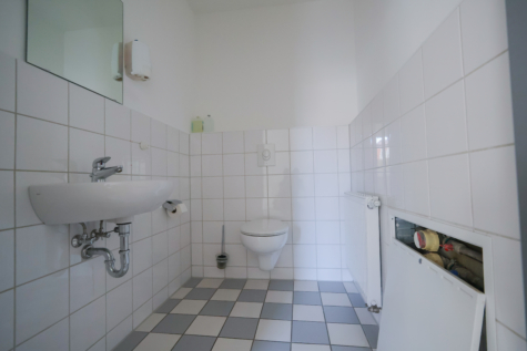 Erdgeschosswohnung in fußläufiger Nähe zum Marktplatz - Gäste-WC (34848)