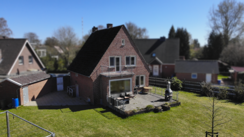 Einfamilienhaus in fußläufiger Entfernung zur Auricher Innenstadt - Außenansicht Garten (42546)