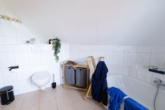 Badezimmer I. OG - Attraktives Einfamilienhaus in idyllischer Lage von Moormerland-Jheringsfehn