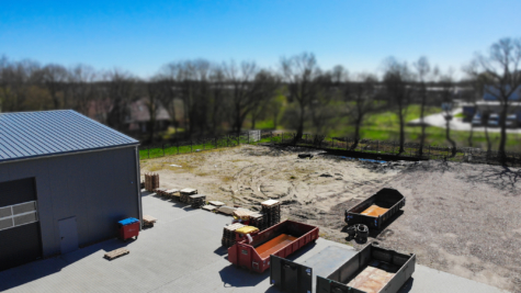 Neubau! 3 x Hallenabteil mit jeweils 200 m² im Gewerbegebiet Schirum zu vermieten! - Blick seitens Zufahrt (43811)