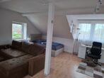 Gepflegte Singlewohnung in zentraler Lage in Emden-Borssum - Wohn- und Schlafzimmer