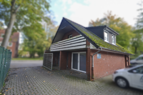 Gemütliche 2-Zimmerwohnung mit Loggia in stadtnaher Wohnlage! - Außenansicht (40994)