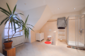 Badezimmer - Stadtwohnung mit Charme – Wohnen auf mehreren Ebenen!